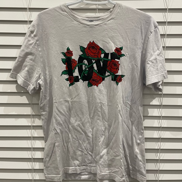 White Graphic Rose Love Oversized T-Shirt - Picture 1 of 1